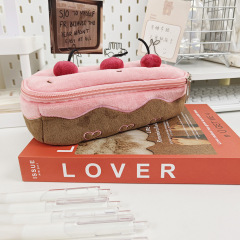 新商品さくらんぼケーキぬいぐるみ学生大容量文房具鉛筆ケース女子かわいい高颜値化粧バッグ