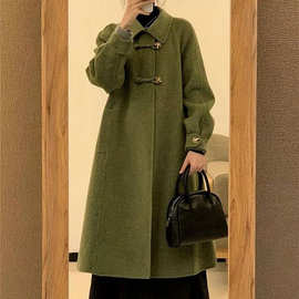 时尚洋气绿色大衣女秋冬新款韩版小个子中长款赫本风毛呢外套