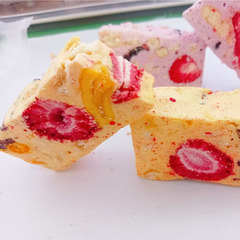 マンゴーヤギミルク フルーツネット インターネットセレブ スナック菓子 個包装 ストロベリースノーフレークケーキ 250g マンゴーヤギミルク フルーツネット
