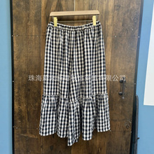��ϵС�� �ذ�����ɫ֯�ڰ׸���ȹ��kz06201 һ����