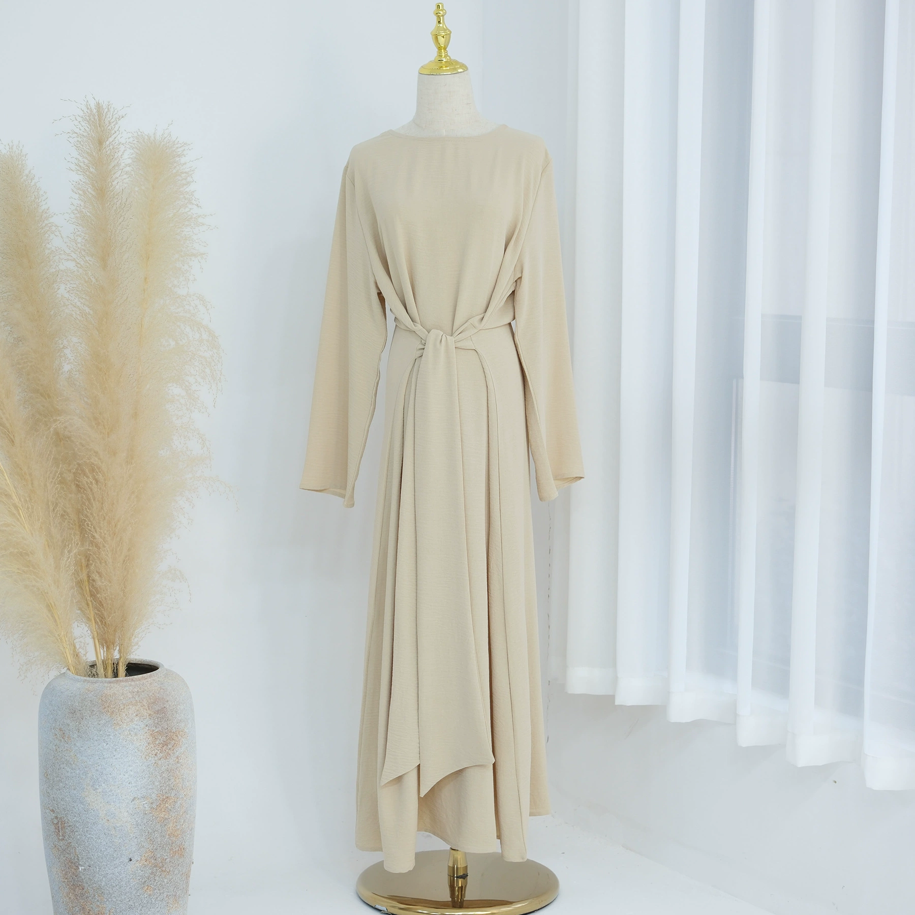 Loriya 2024 AliExpress Dubai Ближний Восток Турция Dubai стильная приличествующая одежда abayaLR822