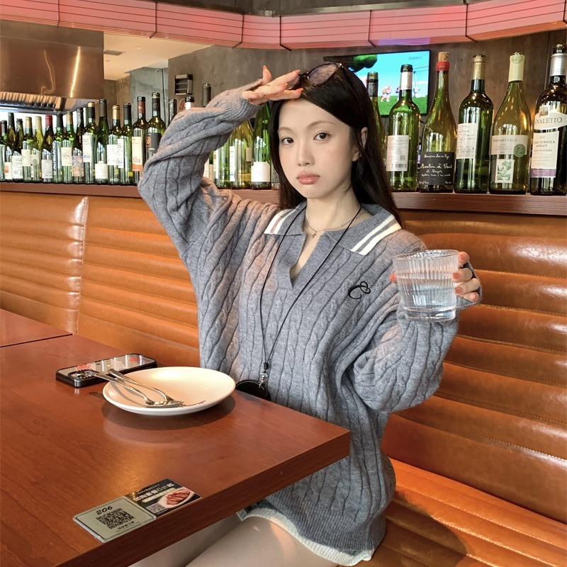 现货实拍~美式复古学院慵懒字母刺绣V领宽松毛衣女休闲百搭针织衫|undefined