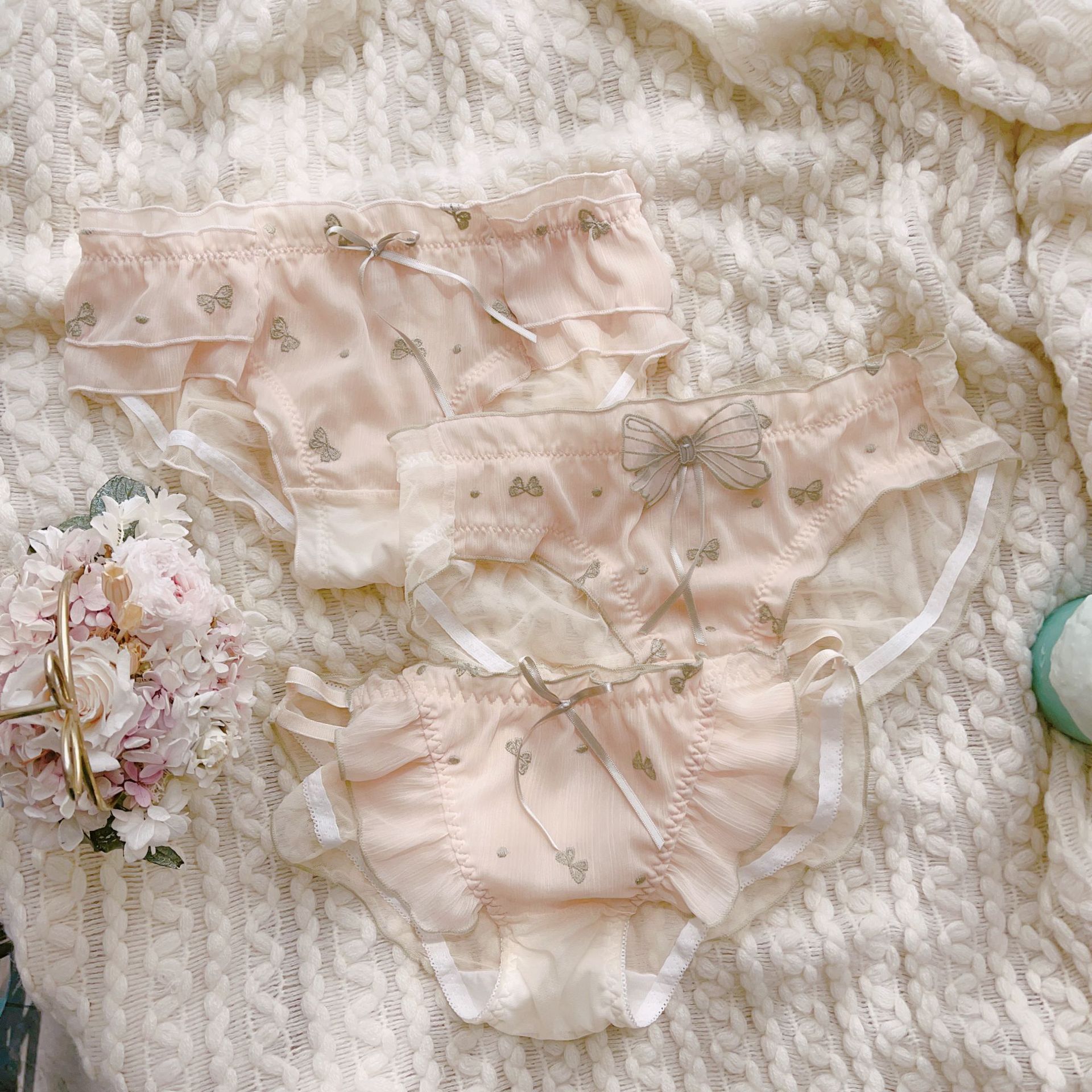 日系少女刺绣网纱透气甜美可爱聚拢文胸内裤套装情侣款性感短裤男