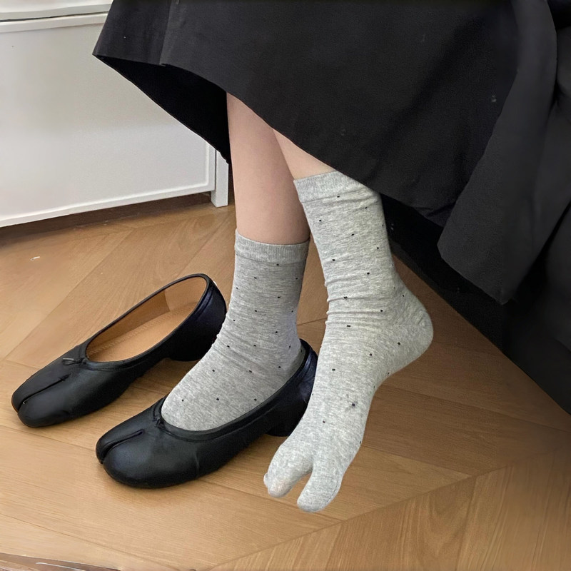 Polka Dot Split-Toe Mid-Calf Socks~ Perfect for Tabi Pig Hoof Shoes, Full of Cool Japanese Vibe Polka Dot Split-Toe Mid-Calf Socks~ Perfect for Tabi Pig Hoof Shoes, Full of Cool Japanese Vibe
