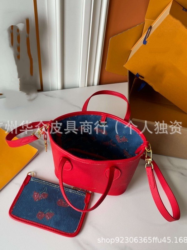 广州大牌樱桃手提包斜挎单肩包跨境专用女包牛仔樱桃小托特双面|undefined