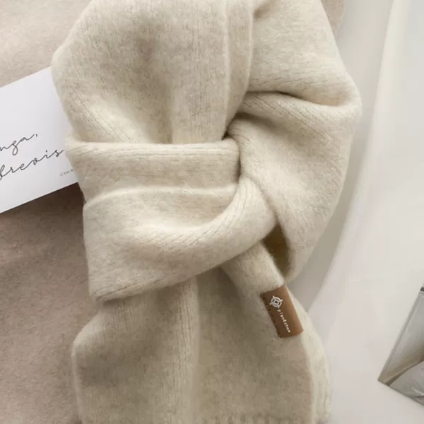 High-end Korean-style All-match Small Scarf Women's Autumn and Winter Soft Waxy Knitted Cashmere Neck Protection 2024 New Fashion Scarf