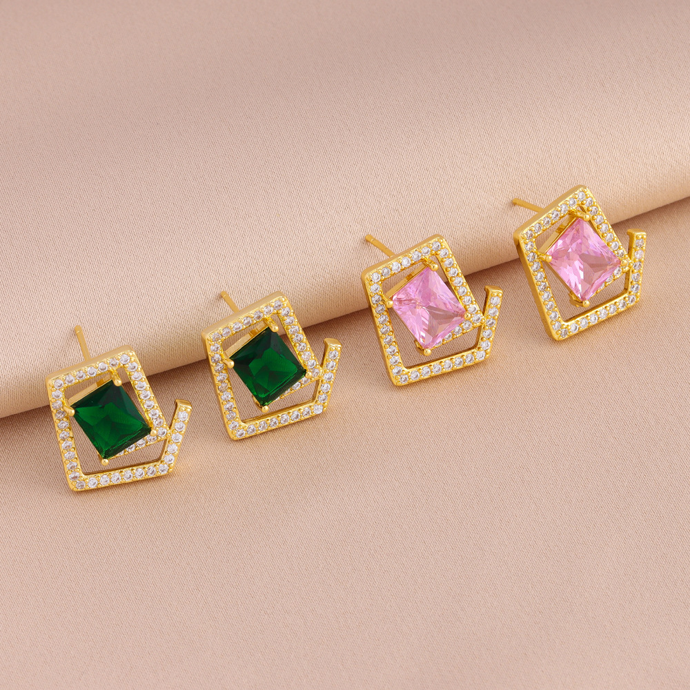 Sieradenset van verguld titaniumstaal met zirkonia voor dames_voghion.com