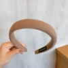 Light coffee sponge band