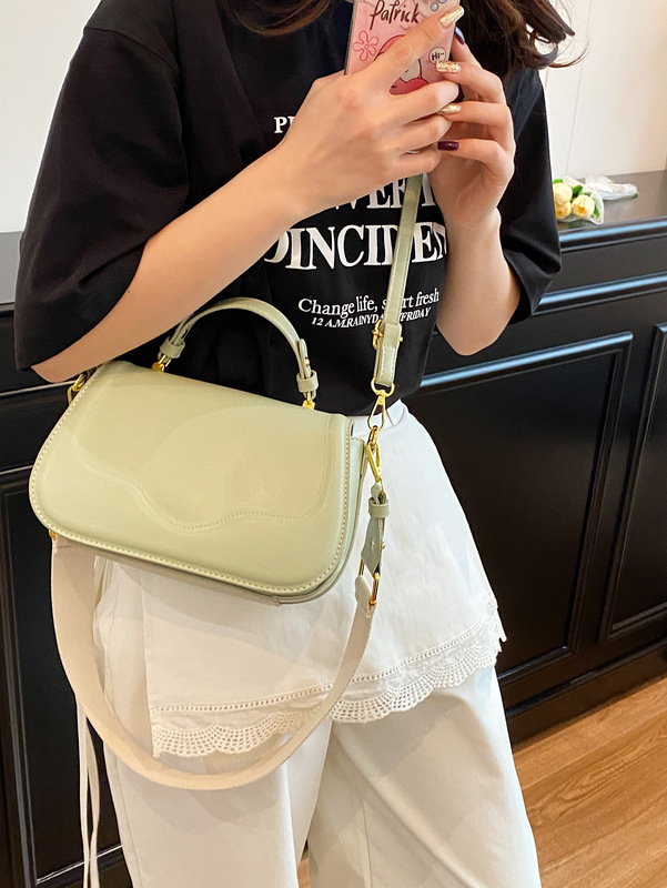 クロスボーダーレディースバッグ 2025 新しいファッション通勤ハンドバッグ女性バッグショルダーバッグ多用途クロスボディサドルバッグ|undefined