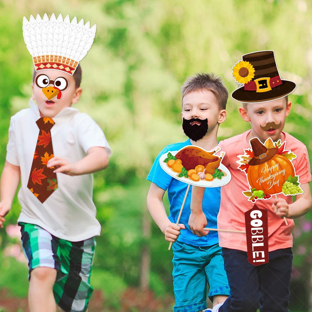 Decoración de fiesta de Acción de Gracias transfronteriza Apoyos de foto de la hoja de arce Decoración de fiesta de vacaciones de otoño Suministros de fotos divertidas