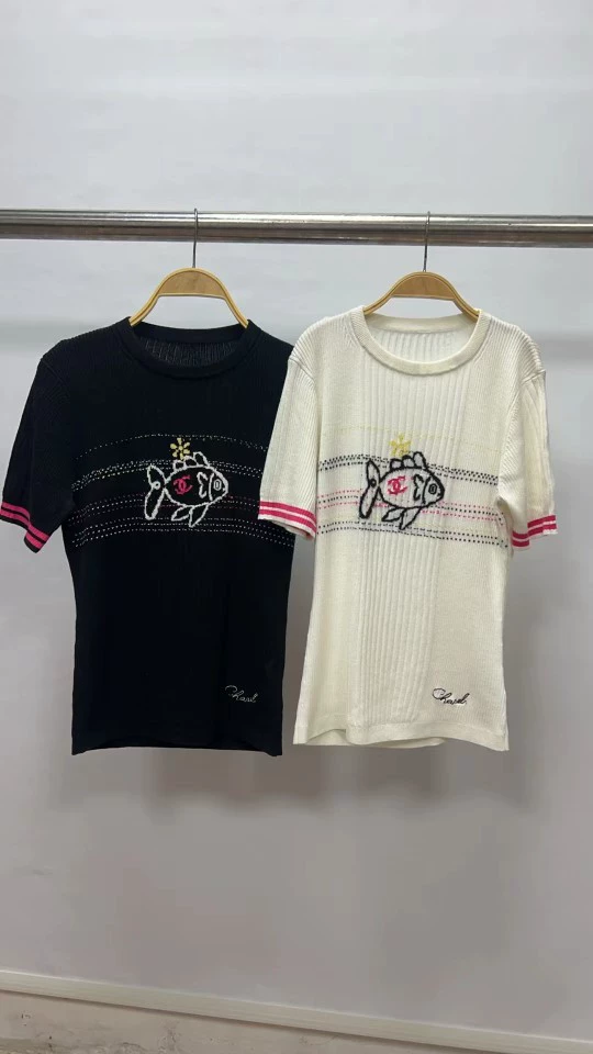 Вязаная футболка с круглым воротом, с вышивкой, короткий рукав