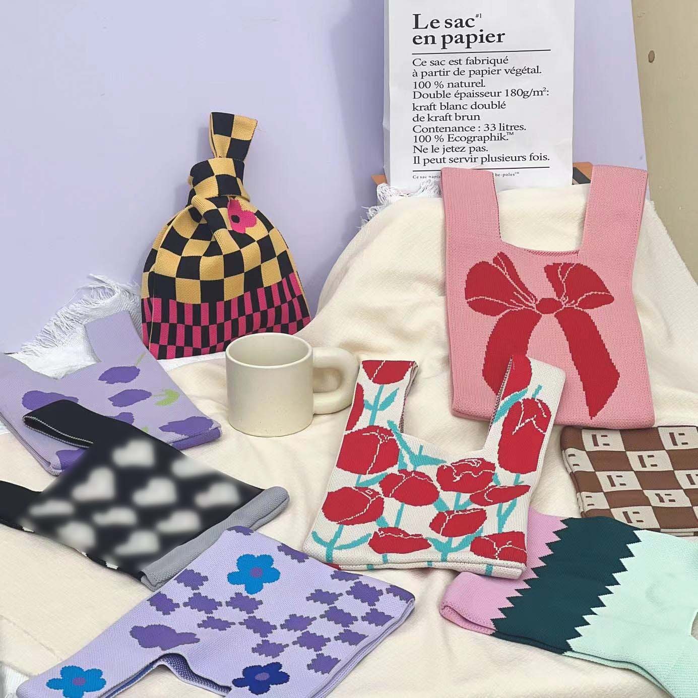 Bolso de mano tejido para embalaje de regalos, bolso tejido con múltiples patrones, estilo ins, bolso tejido para mujer, mini versátil.