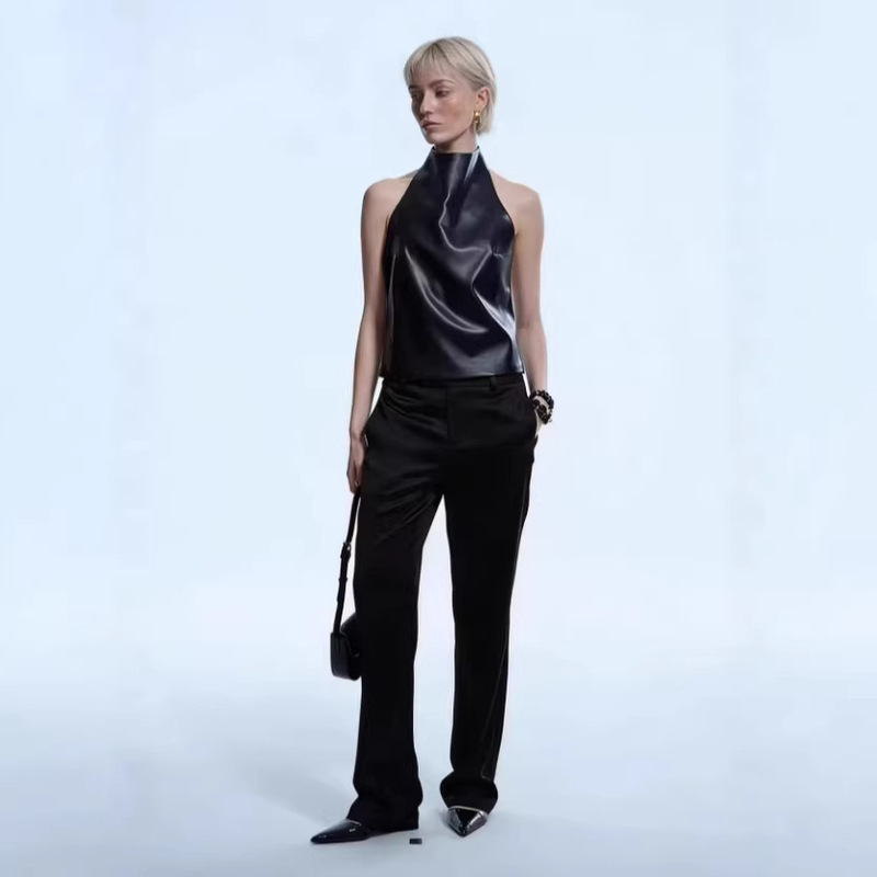 2026 Spring Niche Retro Halter Neck Pu Leather Slightly Sexy Backless Minimalist Ins-Style Versatile Tank Top