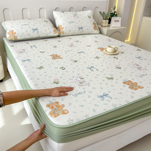 2025 spring and summer new style 600D silky fresh printed ice silk mat air-conditioned mat three-piece set