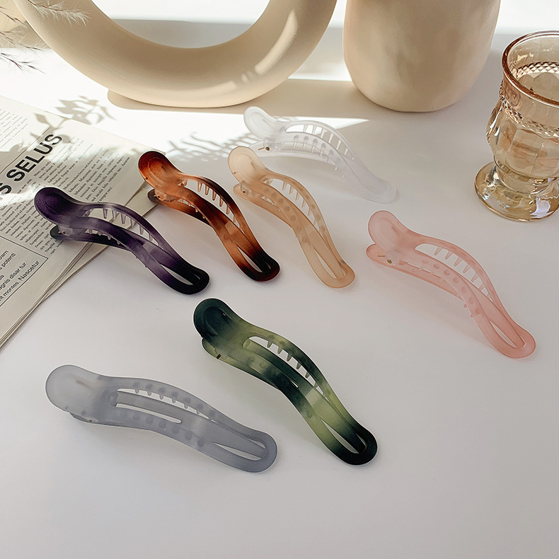 Fashion Water Mill Color Smudged Acrylic Hair Clip Wholesale Nihaojewelry display picture 12