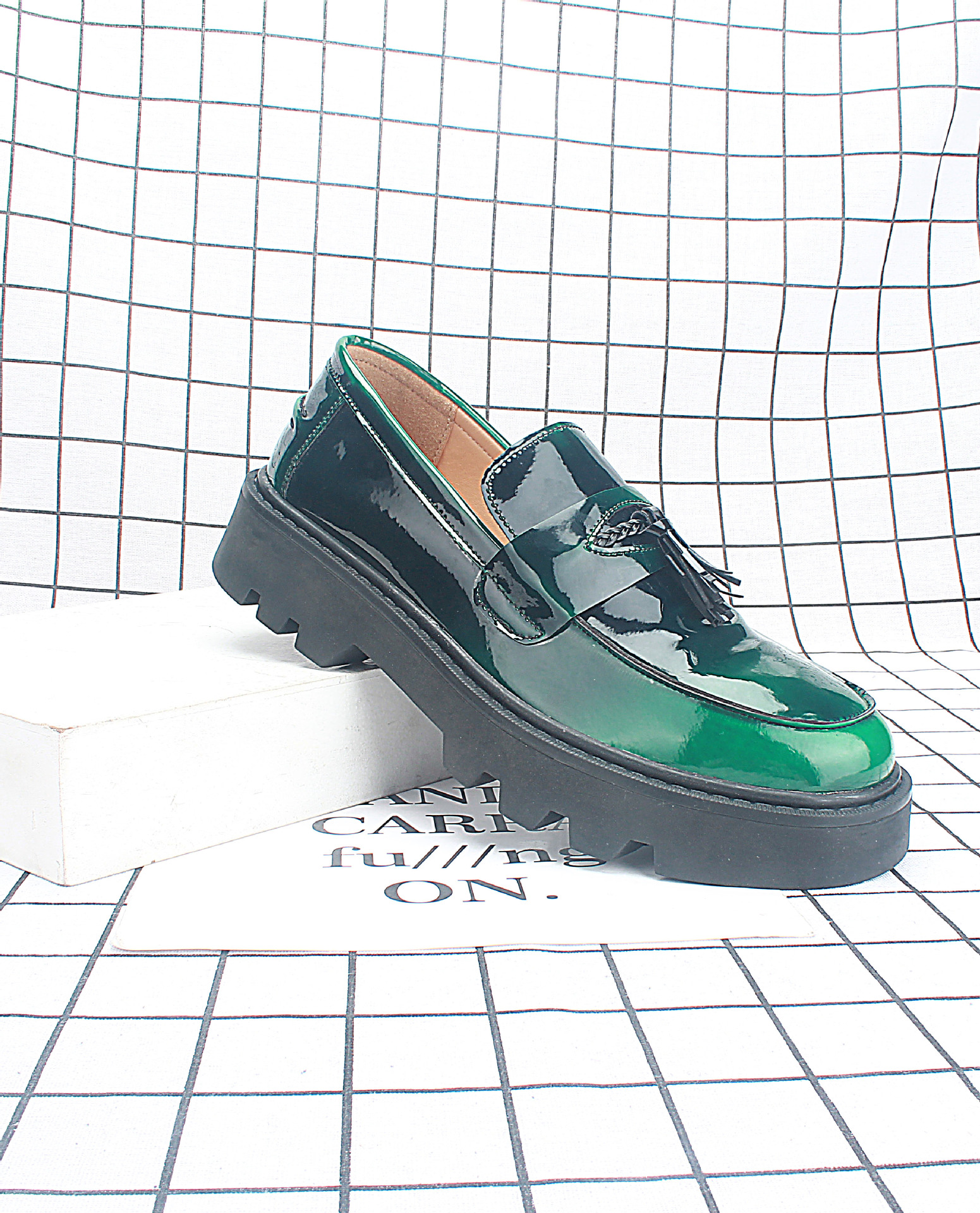 2023���¿��＾��ʿ����ƤЬ������͸������������װ��ЬӢ��516