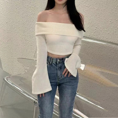 2025 Spring Korean Style Bell Sleeve Slim One-Shoulder Sexy Short-Sleeve Knit Top for Women