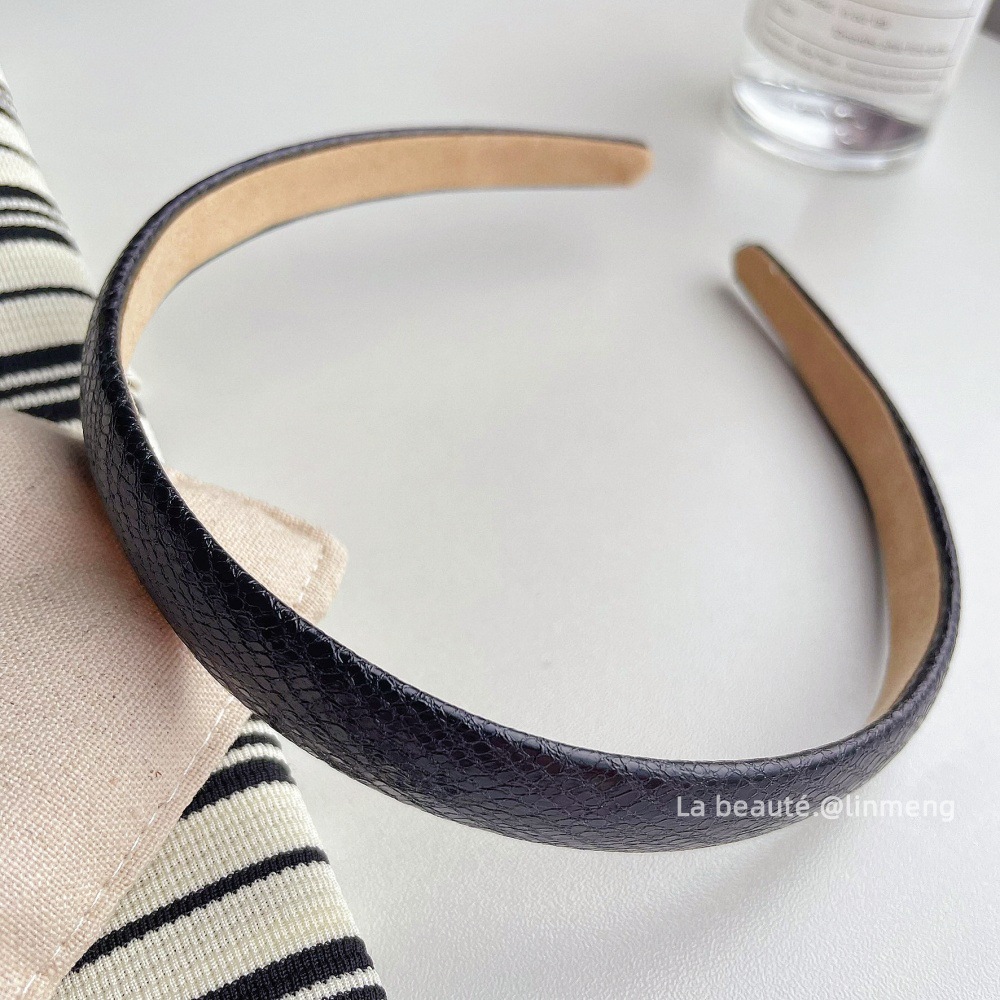 Diadema superior de cráneo alto Diadema de fragancia pequeña negra de alta calidad Diadema de estilo perla coreana arco simple cueva para el cabello accesorios para el cabello femenino