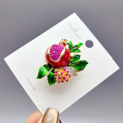 Pomegranate flower brooch exquisite and Yaxa sancaqları