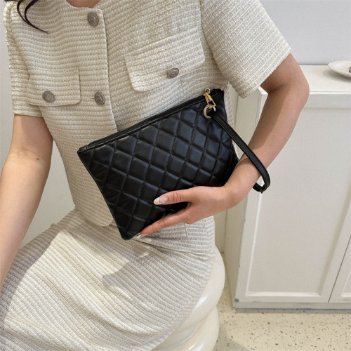 New style bag women's clutch bag contrasting diamond casual bag summer solid color large capacity hand envelope bag