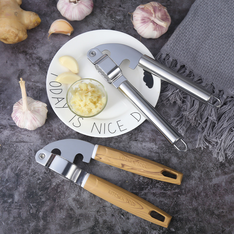 13249878515_1576419519