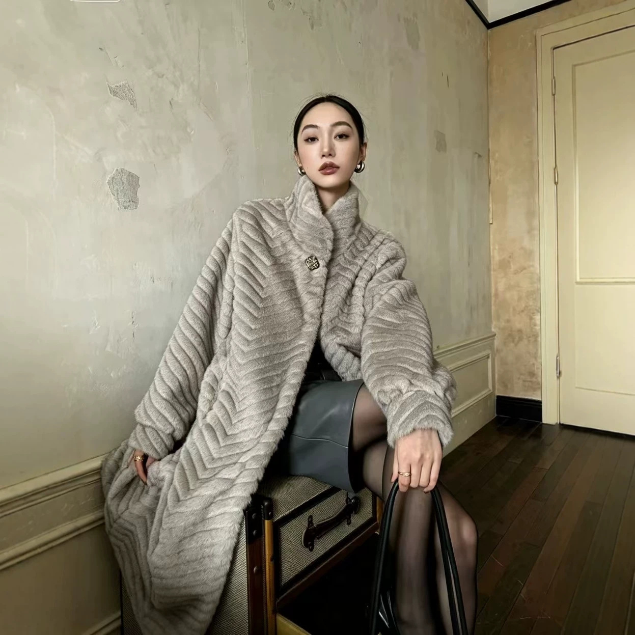 New eco-friendly winter herringbone pattern faux mink fur coat for women.