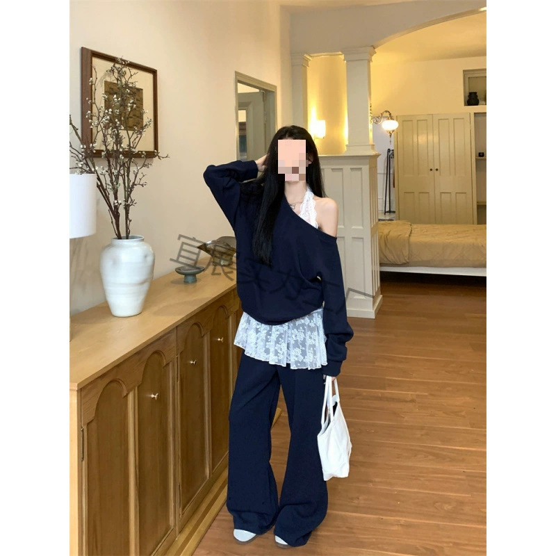 藏青色长袖斜肩卫衣女早春蕾丝内搭设计感露肩小个子短款休闲上衣