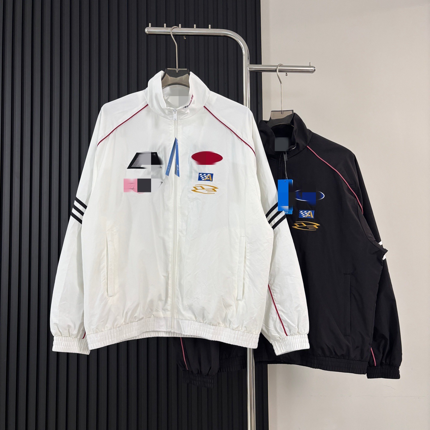 2026 New Casual Streetwear Trendy Layered Versatile Unisex Comfortable Windbreaker with Stand Collar and Striped Design
