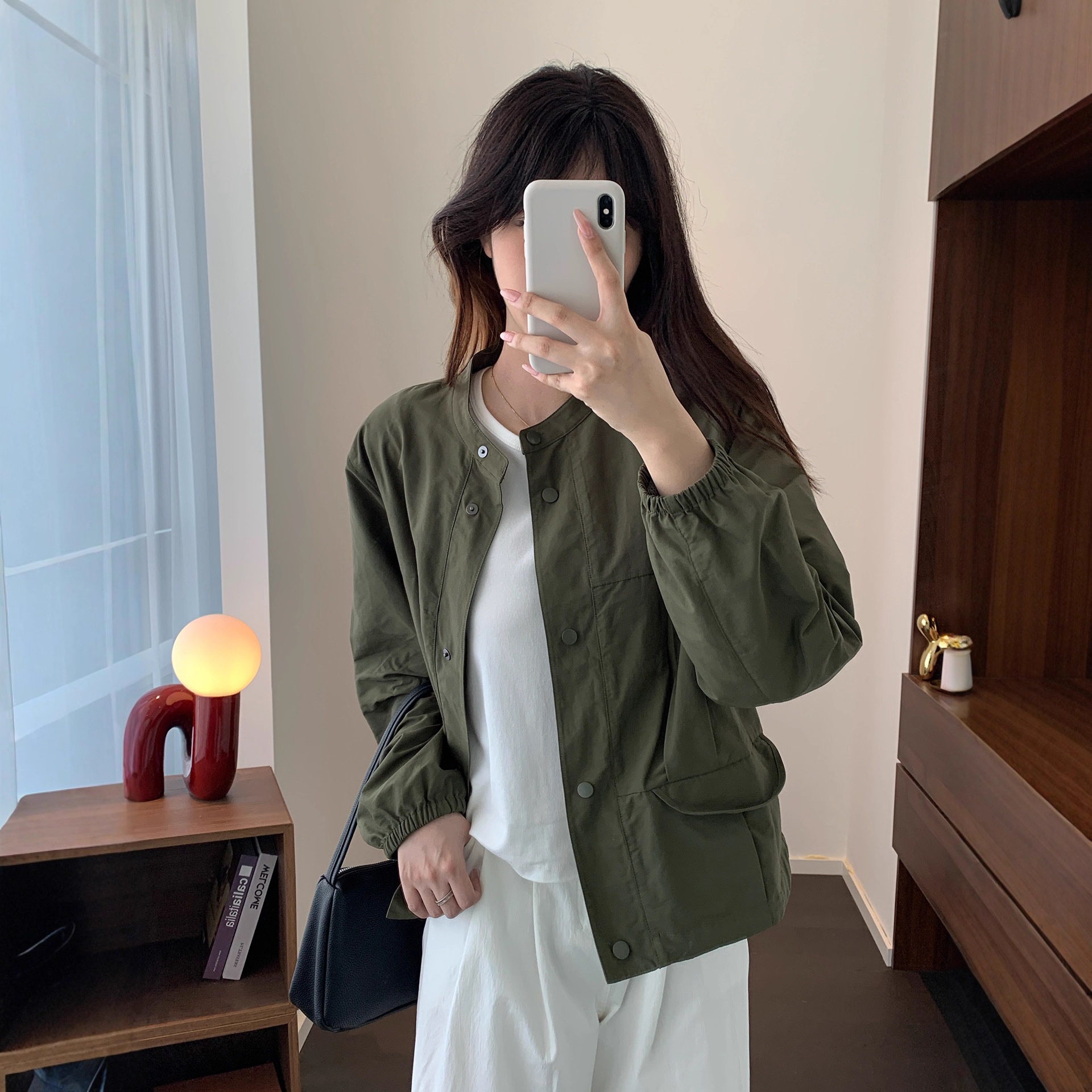 Sturdy and Muscular! Casual Small Stand-Up Collar Slimming Look Off-Shoulder Sleeves Slightly Wide Jacket Short Petite-Friendly Jacket