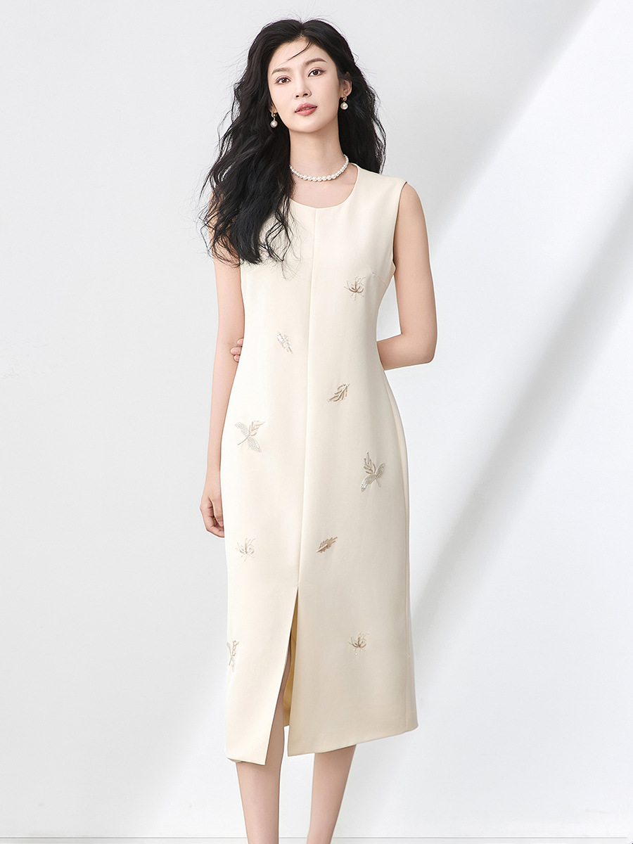 Váy liền thân nữ cổ tròn không tay đính hạt sequins tôn dáng — Màu đen