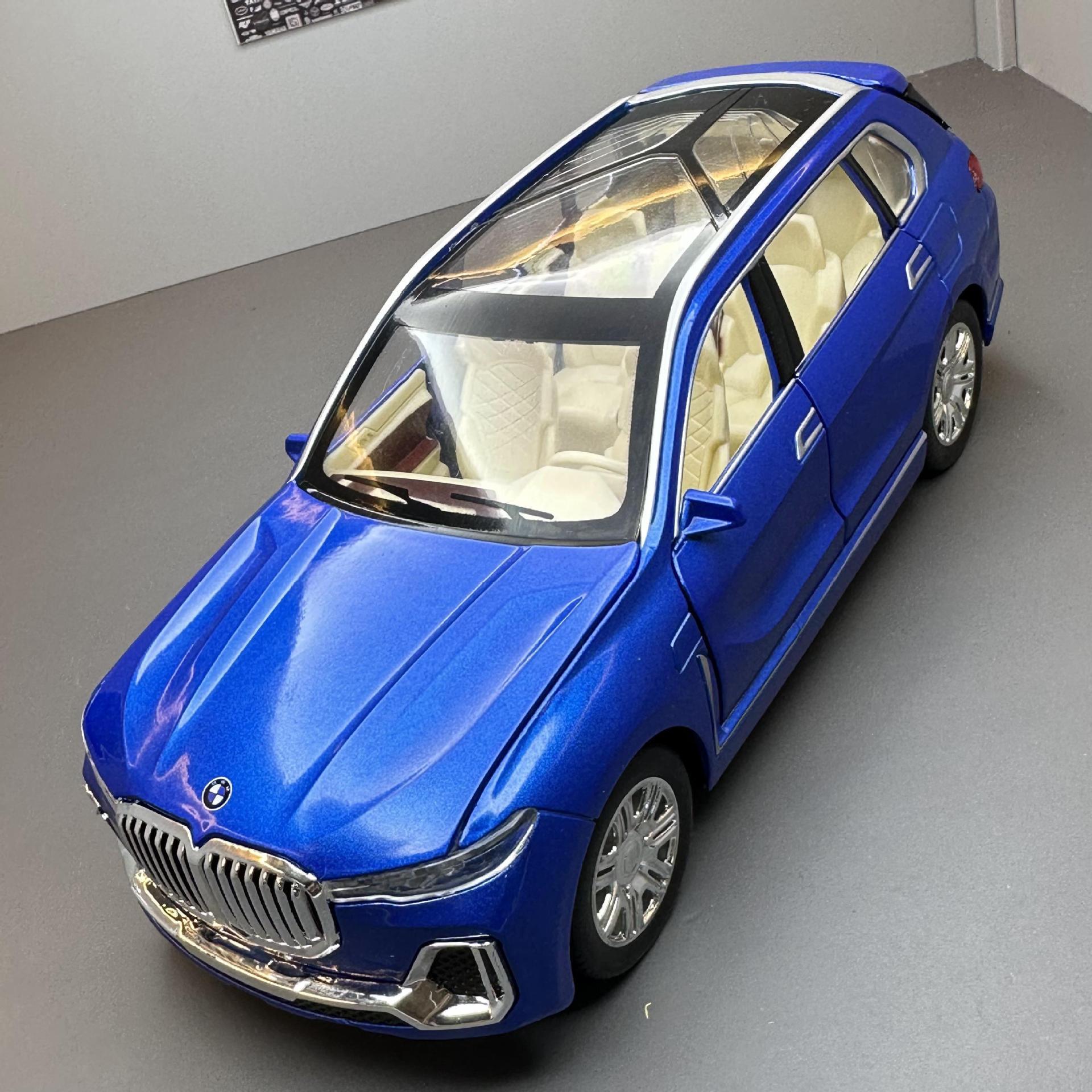 Modelo de coche de aleación de coche nuevo vehículo todoterreno Baoma X7 con luz de sonido Tire hacia atrás colección de decoración de modelo de música de coche de juguete