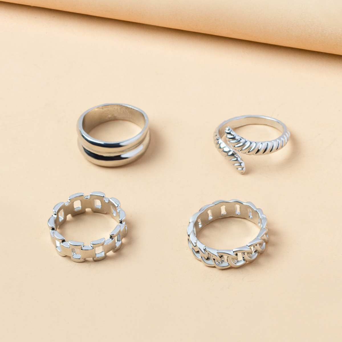 Minimalist Stackable Band And Cubic Zirconia Ring Set For Women_voghion.com