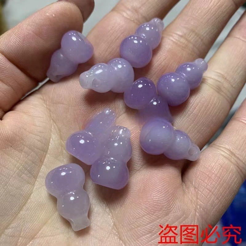 ミャンマーの翡翠の氷の種のバイオレットの小さい瓢箪の散珠はDIYの部品の材料のペンダントのブレスレットのネックレスを飾って玉を配合します。|undefined