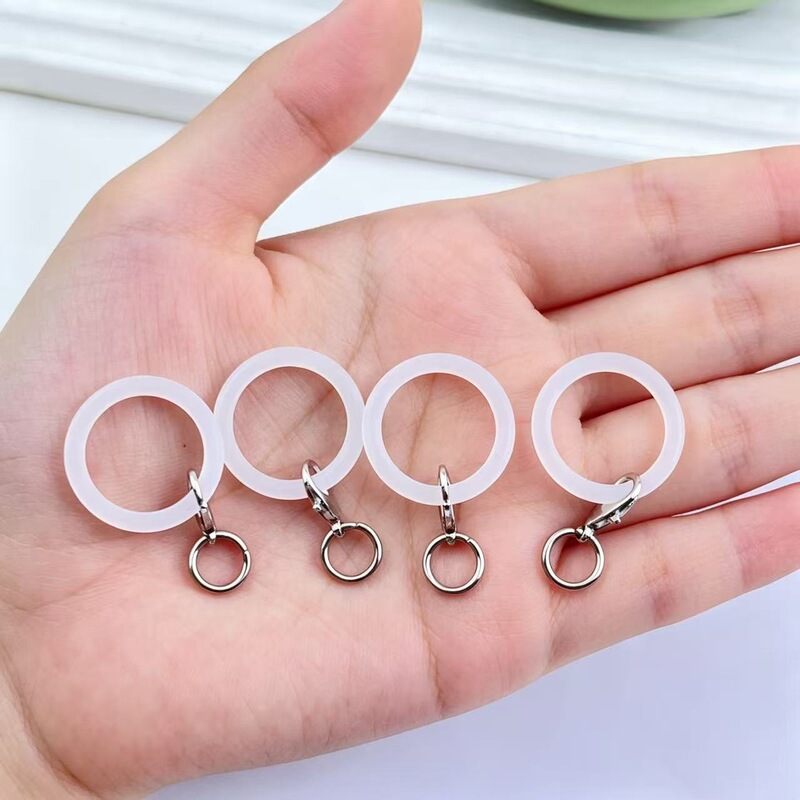 New wholesale O-ring silicone keychains with lobster clasps, Amazon bestsellers, bag charms, and umbrella anti-loss rings New wholesale O-ring silicone keychains with lobster clasps, Amazon bestsellers, bag charms, and umbrella anti-loss rings