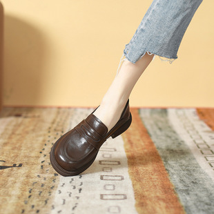 ��֦С�M ţƤ����ЬŮ����վһ�_�Ńɴ�Ӣ��ƽ�� СƤЬwish