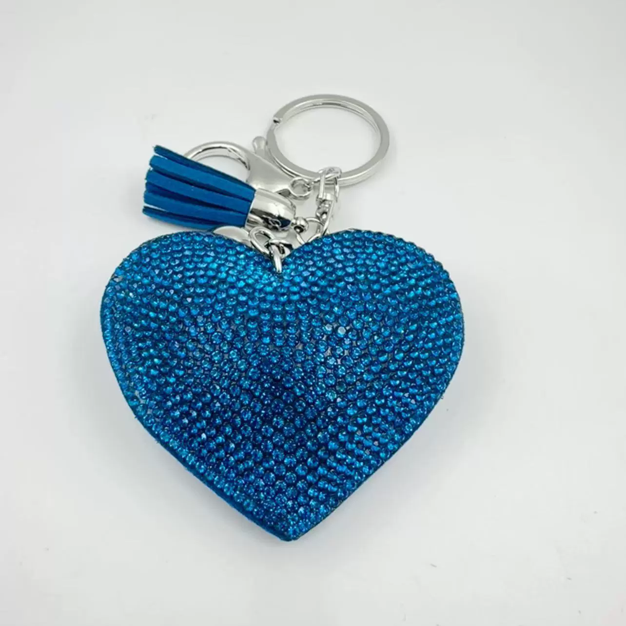 Брелок (в стиле Chanel) сердце с кисточкой, аксессуар DIY, 9×8×2 см