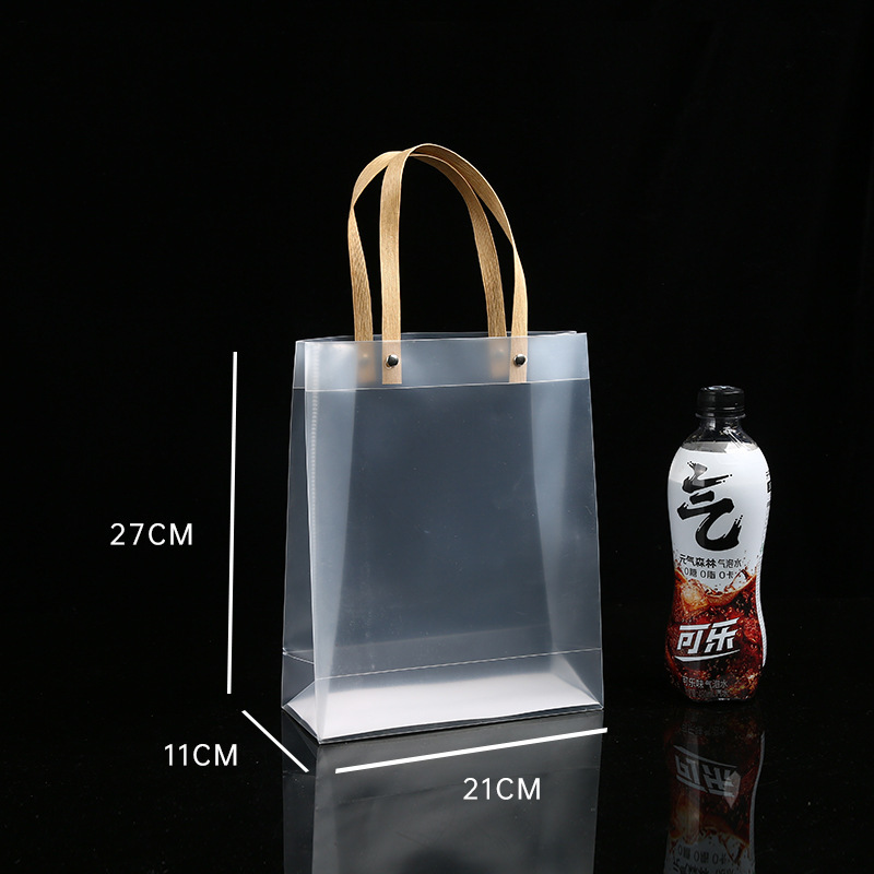 スポット卸売 pp 透明ハンドバッグつや消し pvc プラスチックギフトバッグ結婚式のキャンディーギフトバッグカスタマイズ|undefined