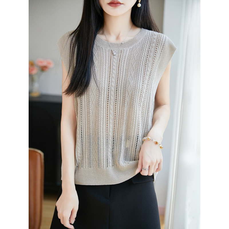 Knitted summer sweater with a round collar