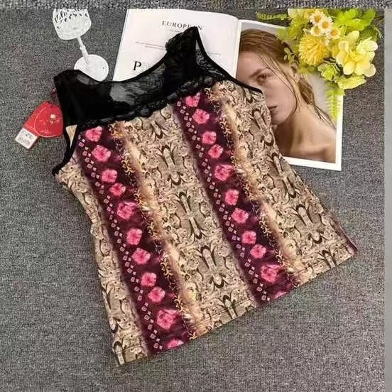 Nuevo encaje de alta calidad, chaleco de mujer sin anillo de acero, sujetador cómodo, ropa interior deportiva para dormir, mujer al por mayor.