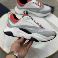 White gray edge