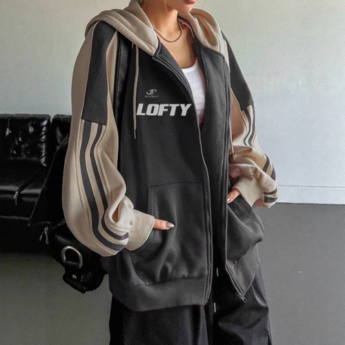 Spot 2026 autumn and winter fashionable American splicing color contrast ins simple personality hooded loose hooded hooded sweater coat wholesale