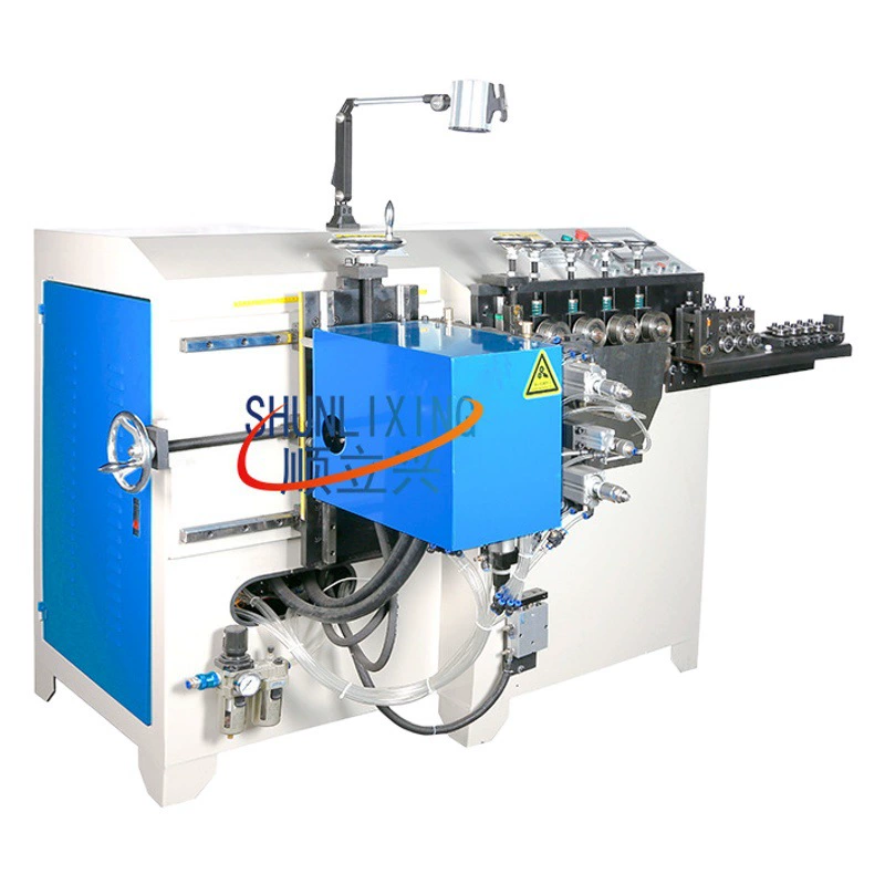 Производитель поставляет автоматический аппарат для изготовления петель методом аргонодуговой сварки, сервоприводной станок для изготовления петель из нержавеющей проволоки, высокоскоростной станок для изготовления железных колец.