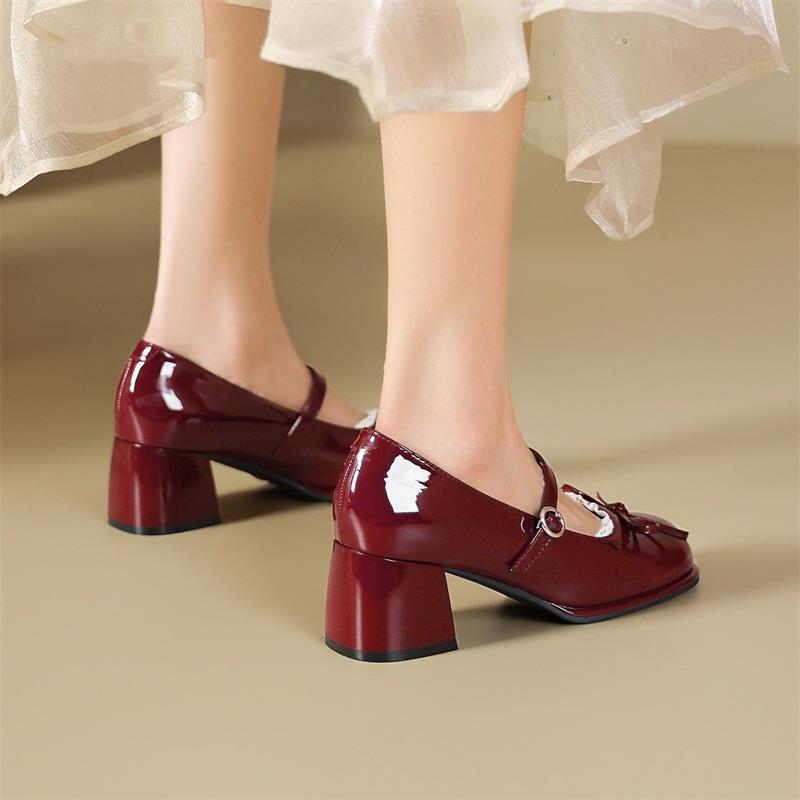 Zapatos de mujer de estilo francés de primavera y verano de 2026 nuevos zapatos de arco grueso con talón de boca superficial para mujeres