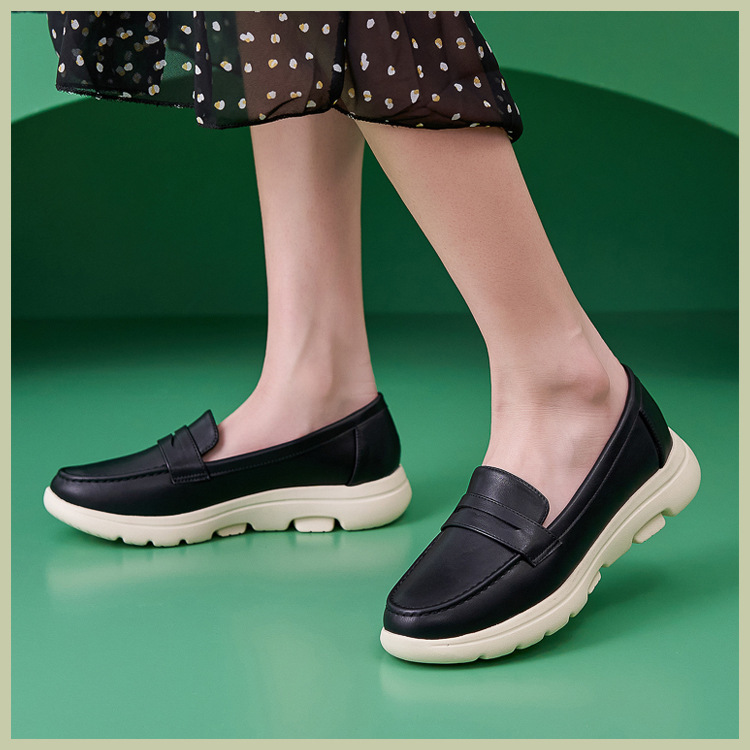 B888-12025 Spring Winter New Large Size Casual Fashion Non-Slip Soft Sole Mom Shoes For Women_voghion.com