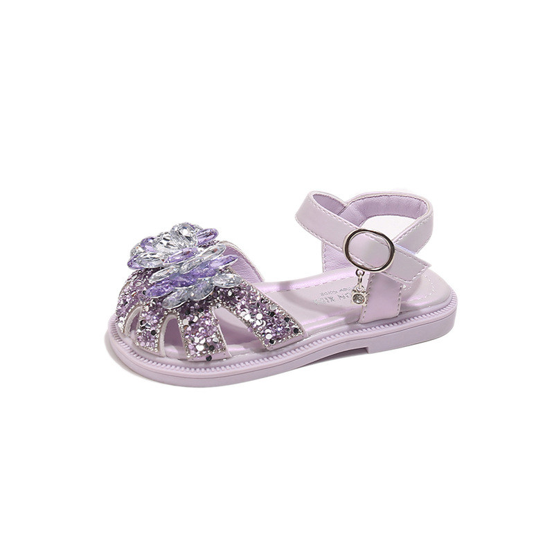 Zapatos casuales de moda para niñas versátiles 2026 verano nuevos niños agujeros sandalias de cabeza de diamante flores zapatos de moda image 6