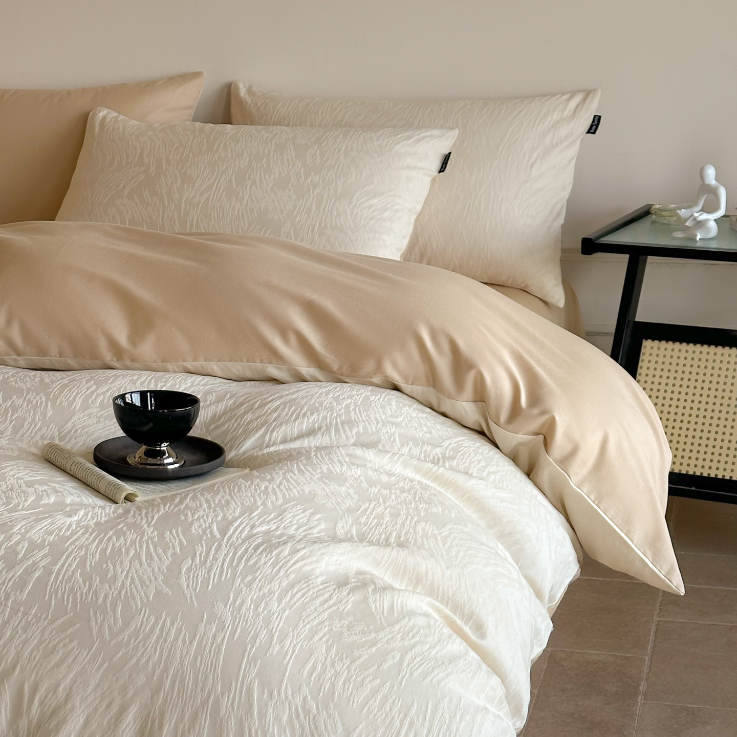 A clase Jacquard 60 cama de cuatro piezas de algodón 100% algodón ligero de lujo de alta calidad sábanas de cama de tres piezas