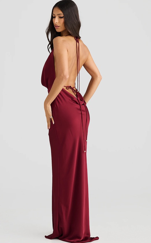 Women's Sleeveless Halter Neck Long Dress Solid Color Satin Slim Fit Sexy Fashion_ecoleips.com