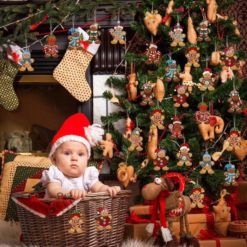 クリスマスのジンジャー人の木製のペンダントのセットのレトロな苦悩の風格のジンジャーケーキの人民代表大会の木製の装飾のクリスマスの家|undefined