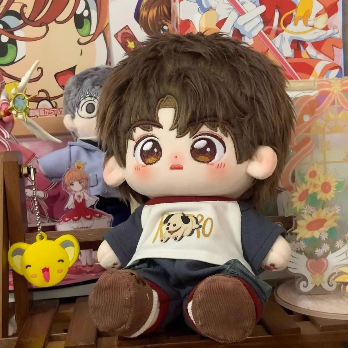 Щенок бегает