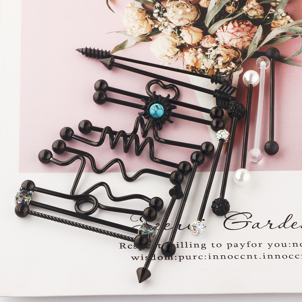 16G labret stud size and finish detail